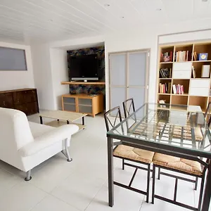 Appartement Chez Audrey Dans La Pinède, Ensues-la-Redonne